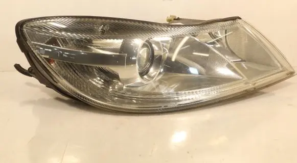 Skoda Octavia Mk2 (1Z) Headlight/headlamp 1EL24705226