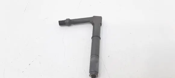 Nissan Almera Tino Fuel injector