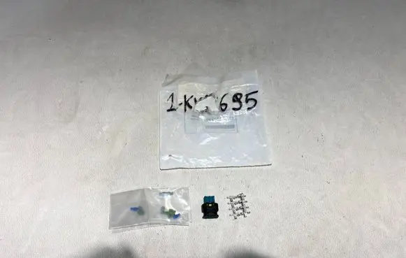 BMW 5 E60 E61 ABS module connector plug 2359997