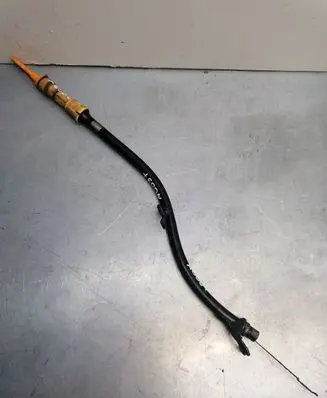 Volkswagen Polo IV 9N3 Oil level dip stick 06A103663A