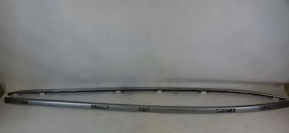 Hyundai i30 Roof bar rail