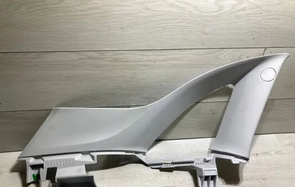 Opel Crossland X Trunk/boot side trim panel 39115281