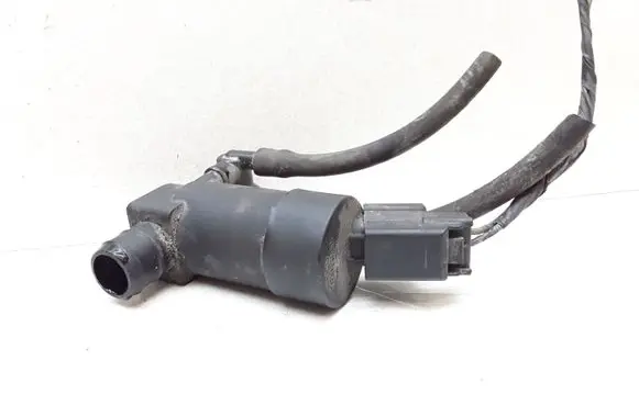 Volvo V70 Windscreen/windshield washer pump 1S7117K624FE
