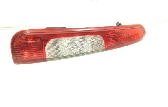 Ford Focus C-MAX Rear/tail lights 3M51-13N411-AA