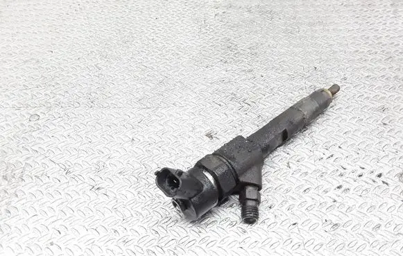 Renault Laguna II Fuel injector 7700111014 0445110021