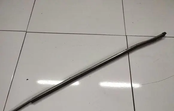 Mitsubishi ASX Front door glass trim molding 