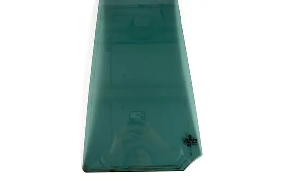 Volkswagen Touran I Rear vent window glass DOT27M7310AS3 43R01108