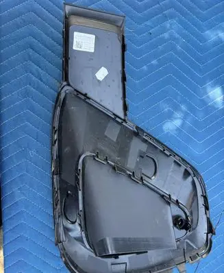 Audi A5 Front bumper lower grill 8B3807682B