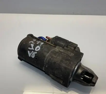 Mercedes-Benz E W211 Starter motor A0051517701 0051517701