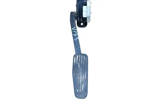 Volvo S60 Accelerator throttle pedal 30636003