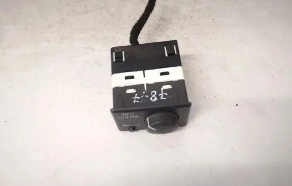 Volvo S40, V40 On-board computer control switch 889988