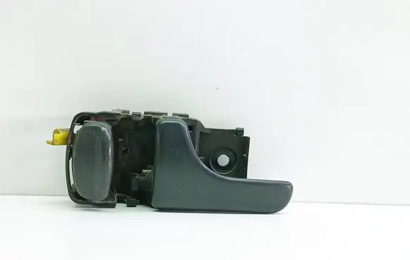 Nissan Terrano Front door interior handle 