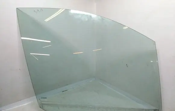 Peugeot 807 Front door window glass four-door