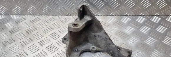 Subaru Forester SG Power steering pump mounting bracket 