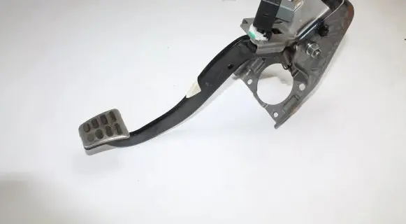 KIA Ceed Brake pedal