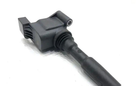 Skoda Kamiq High voltage ignition coil 05E905110A