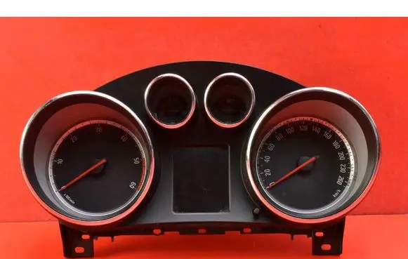 Opel Insignia A Speedometer (instrument cluster) 365903926