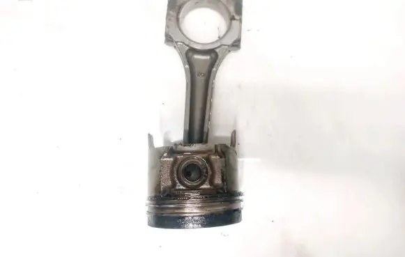 Mazda 323 Piston with connecting rod