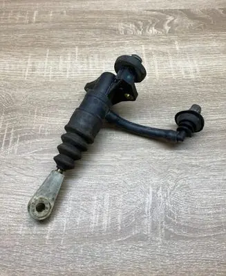 Audi A6 S6 C5 4B Clutch master cylinder 8E1721401