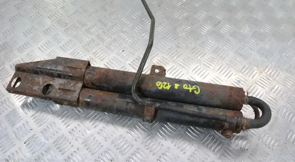 Mitsubishi 3000 GT Clutch fluid reservoir/tank 