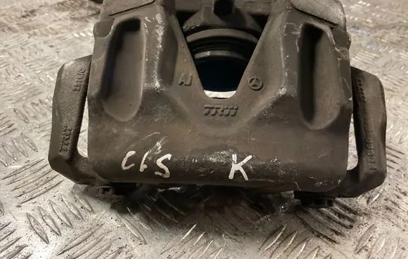 Mercedes-Benz CLS C218 X218 Front brake caliper 322X32