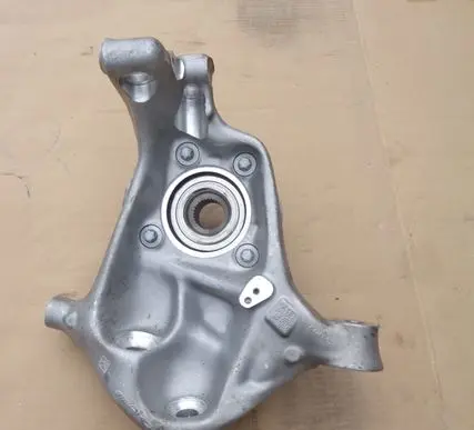 Mercedes-Benz SL R230 Stub axle 2323300702
