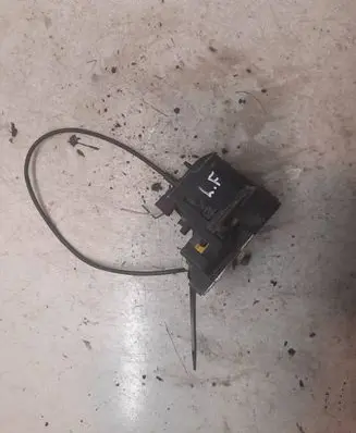 Renault Scenic I Front door lock