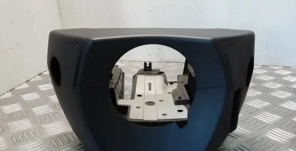 Steering wheel column trim
