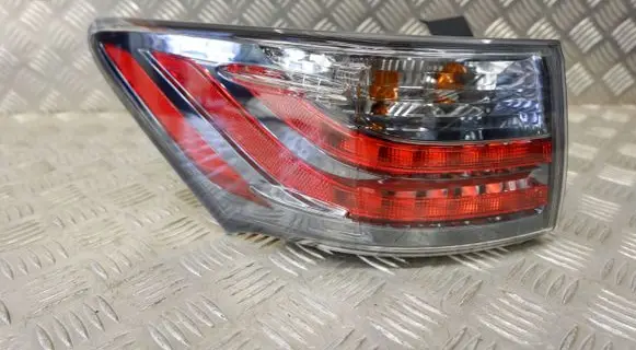 Lexus CT 200H Rear/tail lights 8156176080