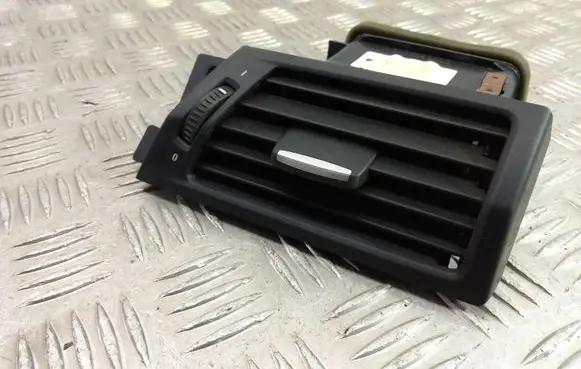 BMW X3 F25 Dashboard side air vent grill/cover trim 9217442