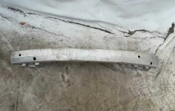 Land Rover Freelander Front bumper cross member 