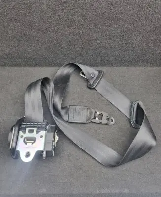 Audi A6 S6 C6 4F Front seatbelt 4F0857706 4F0857706V04
