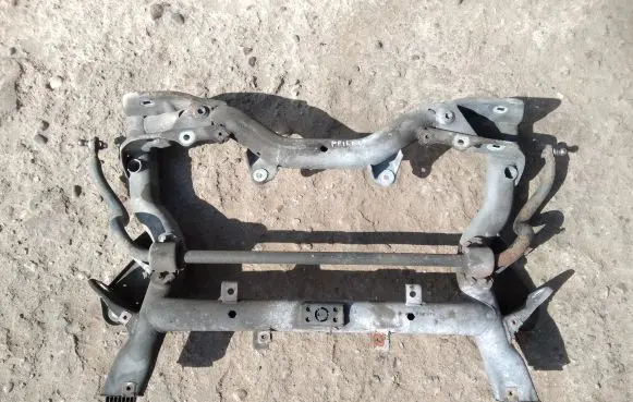 Mercedes-Benz C W204 Front subframe