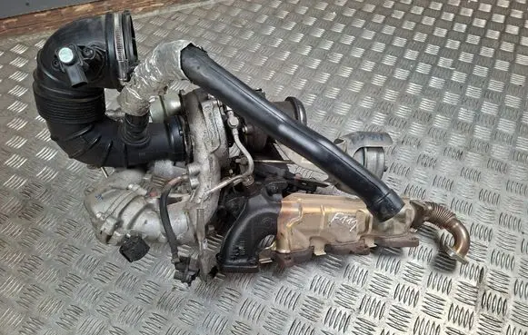 Mercedes-Benz E W212 Turbo A6510904980 1009700019