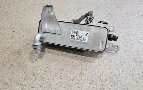 BMW 3 G20 G21 Gearbox / Transmission oil cooler 8514515 7056451