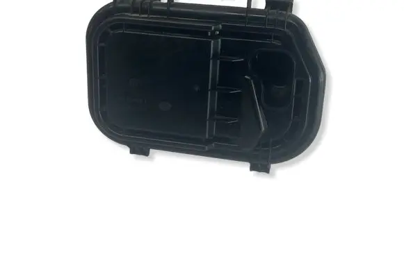 Audi A6 S6 C6 4F Headlight/headlamp dust cover 16016300L