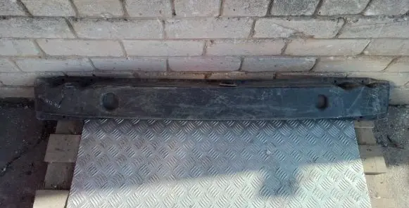 KIA Carens I Front bumper cross member OK2FA50071
