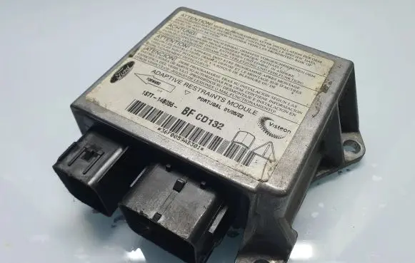 Ford Mondeo MK II Airbag control unit/module 1S7T14B056 BFCD132