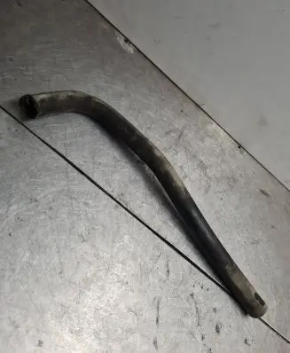 Volkswagen PASSAT B3 Engine coolant pipe/hose 7015323023