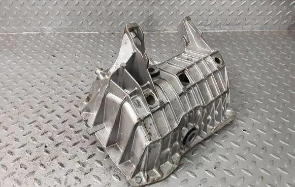 BMW X1 U11 A/C compressor mount bracket 64505A205E8 5A205E8