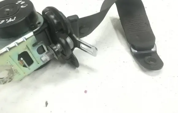 Mini Cooper Countryman R60 Rear seatbelt 601030000E