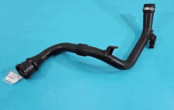 Intercooler hose/pipe