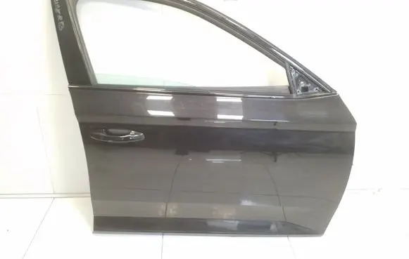 Skoda Superb B8 (3V) Front door