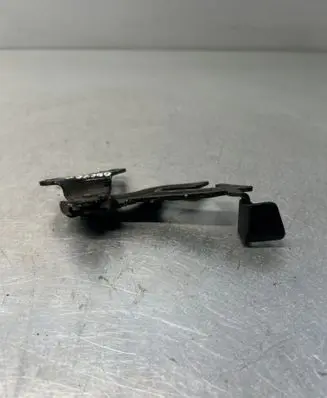 Volvo S60 Engine bonnet (hood) release handle 31297825