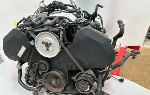 Audi A4 S4 B6 8E 8H Engine BDV 078103603AM