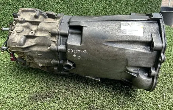 Volkswagen Crafter Manual 6 speed gearbox 9062610303 9062606800