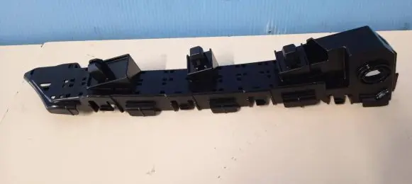 Subaru XV II Fender mounting bracket 57707FL050