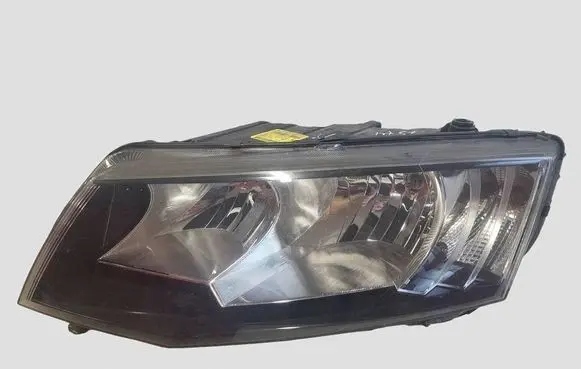 Skoda Octavia Mk3 (5E) Headlight/headlamp 5E2941015 030127260100