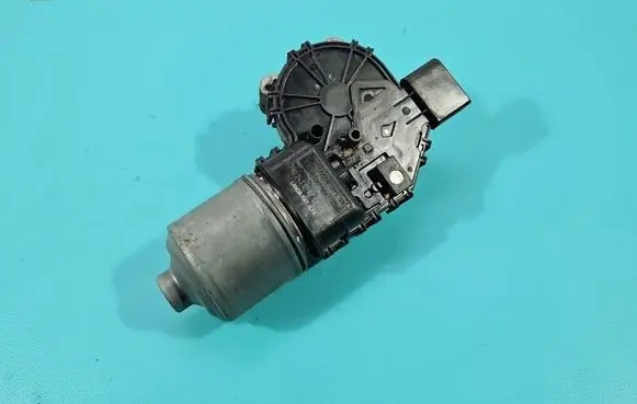 Alfa Romeo Giulietta Wiper motor 0390243019 IMPRK1531231