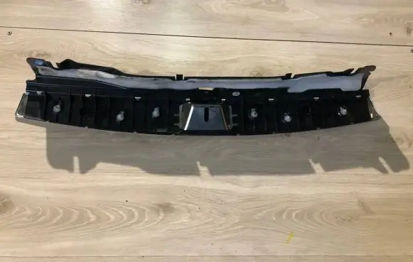Mercedes-Benz C W204 Trunk/boot sill cover protection A2046900087 2046900087